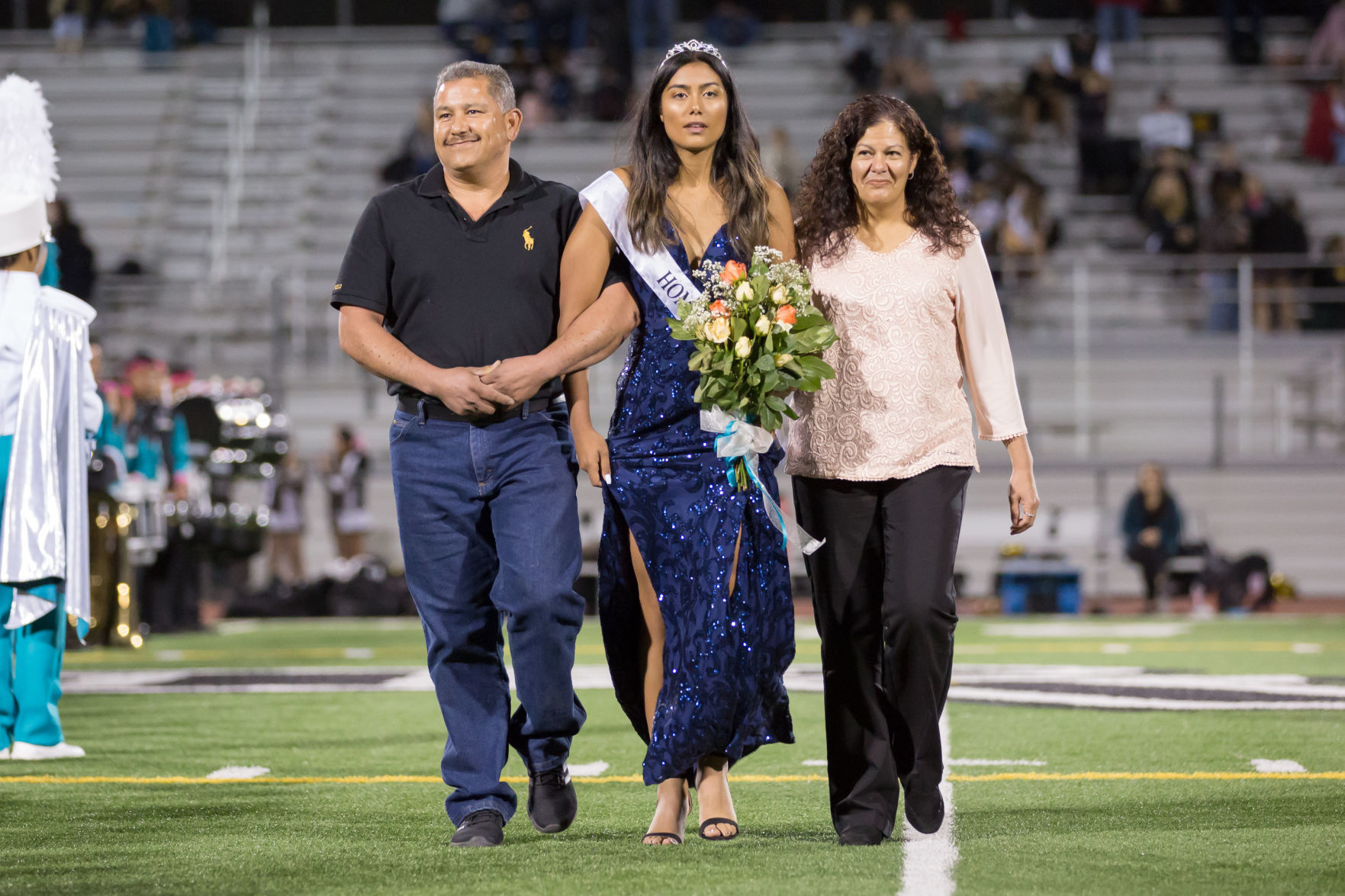 102519 Pioneer Homecoming 05.jpg